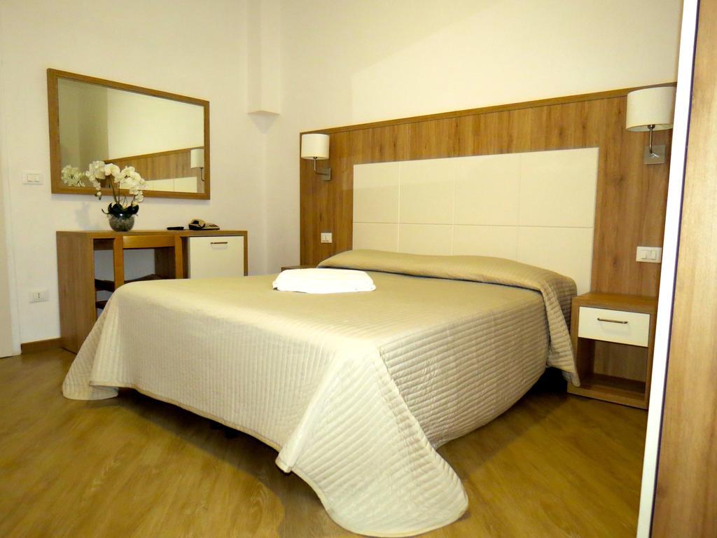 Hotel Biagi & Residence Lido di Camaiore Szoba fotó