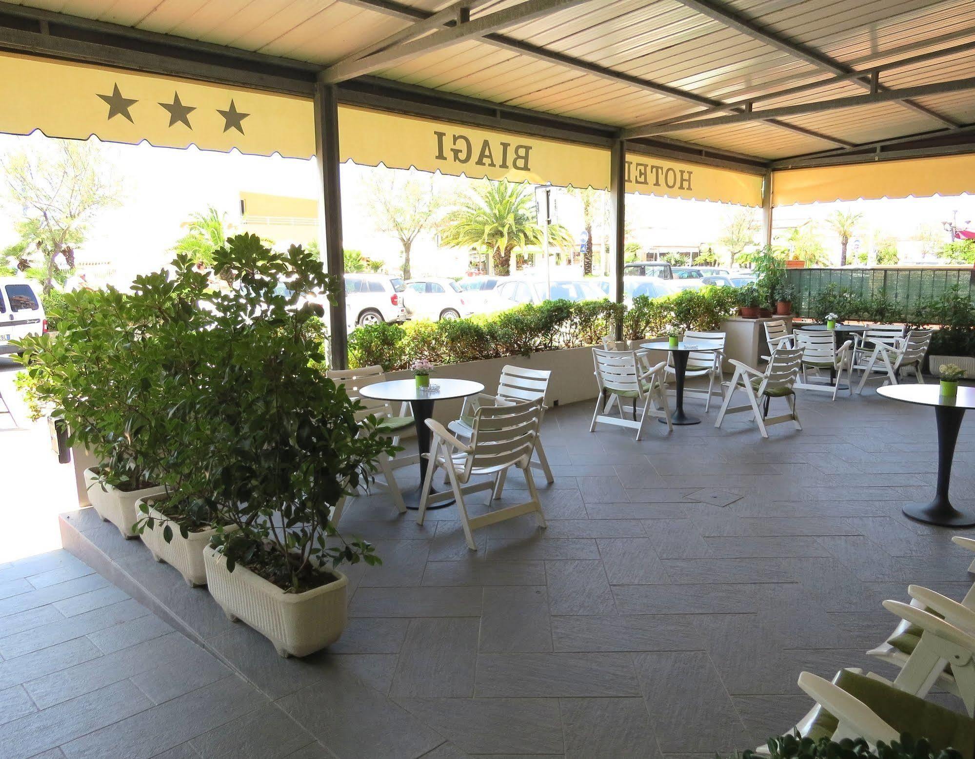 Hotel Biagi & Residence Lido di Camaiore Kültér fotó