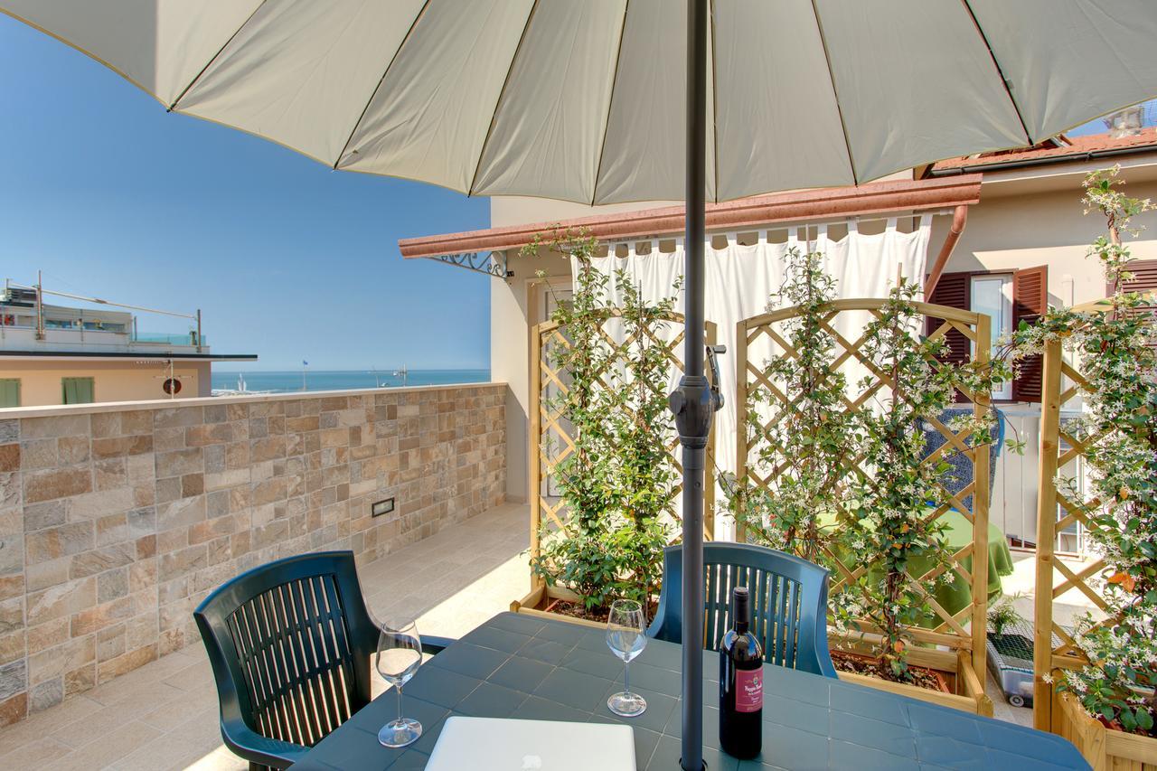 Hotel Biagi & Residence Lido di Camaiore Kültér fotó