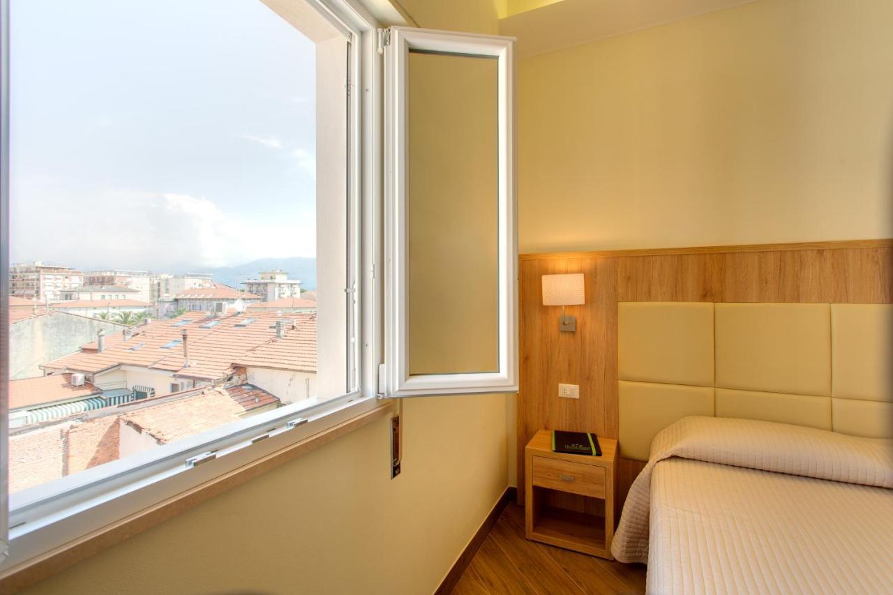 Hotel Biagi & Residence Lido di Camaiore Kültér fotó