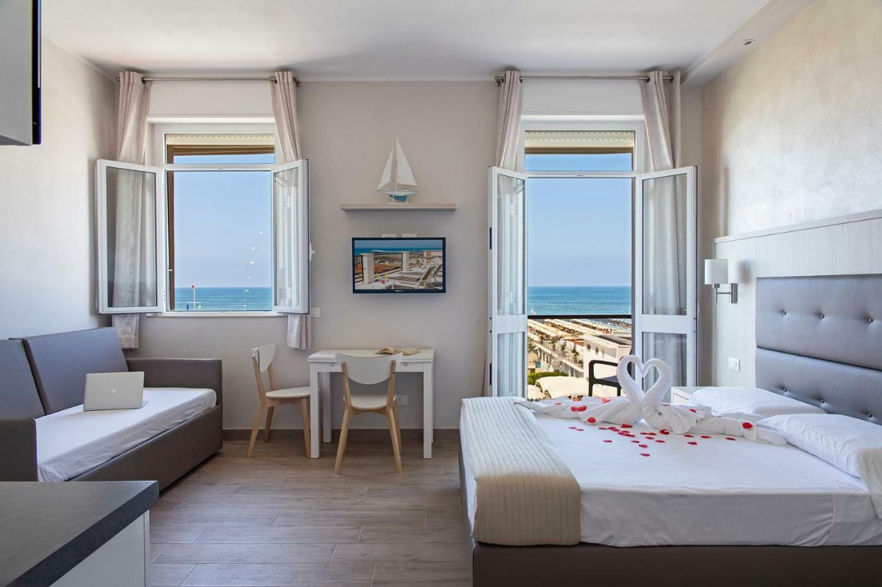 Hotel Biagi & Residence Lido di Camaiore Kültér fotó