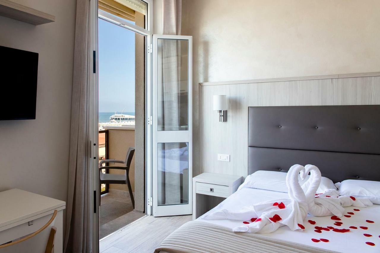 Hotel Biagi & Residence Lido di Camaiore Kültér fotó